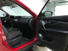 Used 2017  Nissan Rogue 4d SUV FWD SV at Carolina Family Motors near Mooresville&comma; NC