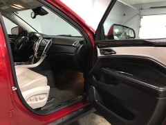 Used 2014  Cadillac SRX 4d SUV FWD Luxury at Carolina Family Motors near Mooresville&comma; NC