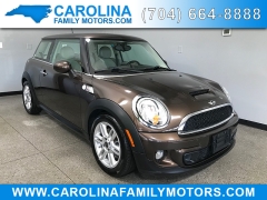 Used 2012  MINI Cooper Hardtop 2dr Cpe S at Carolina Family Motors near Mooresville&comma; NC