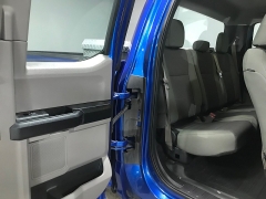 Used 2015  Ford F-150 4WD Supercab XL at Carolina Family Motors near Mooresville&comma; NC