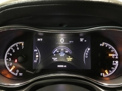 Used 2018  Jeep Grand Cherokee 4d SUV 2WD Overland V6 at Carolina Family Motors near Mooresville&comma; NC