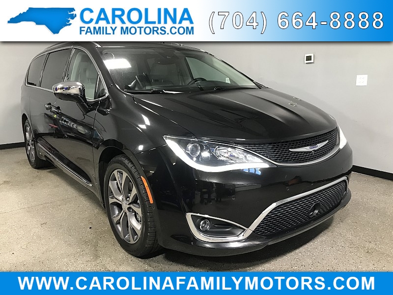 Used 2017  Chrysler Pacifica 4d Wagon Limited at Carolina Family Motors near Mooresville, NC