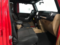 Used 2012  Jeep Wrangler Unlimited 4d Convertible Sahara at Carolina Family Motors near Mooresville&comma; NC