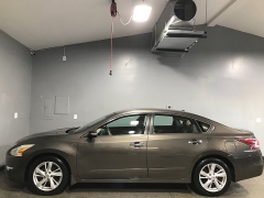 Used 2015  Nissan Altima 4d Sedan SL 2&period;5L at Carolina Family Motors near Mooresville&comma; NC