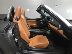 Used 2017  FIAT 124 Spider 2d Convertible Lusso at Carolina Family Motors near Mooresville&comma; NC