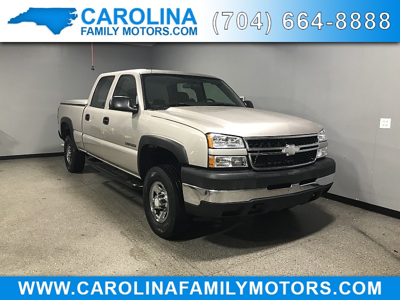 Used 2007  Chevrolet Silverado 2500 Classic 2WD Crew Cab LT1 at Carolina Family Motors near Mooresville, NC