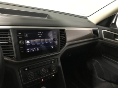 Used 2019  Volkswagen Atlas 4d SUV 3&period;6L SE Technology R-Line at Carolina Family Motors near Mooresville&comma; NC