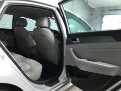 Used 2016  Hyundai Sonata Hybrid 4d Sedan SE at Carolina Family Motors near Mooresville&comma; NC