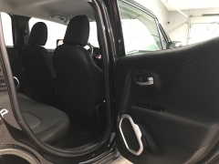 Used 2018  Jeep Renegade 4d SUV 4WD Sport Turbo at Carolina Family Motors near Mooresville&comma; NC