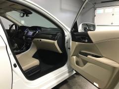 Used 2017 Honda Accord Hybrid 4d Sedan Touring at Carolina Family Motors near Mooresville, NC