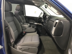 Used 2017  Chevrolet Silverado 1500 4WD Double Cab LT at Carolina Family Motors near Mooresville&comma; NC