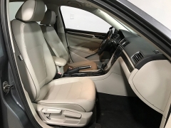 Used 2016  Volkswagen Passat 4d Sedan 1&period;8T SE at Carolina Family Motors near Mooresville&comma; NC