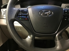 Used 2016  Hyundai Sonata Hybrid 4d Sedan SE at Carolina Family Motors near Mooresville&comma; NC