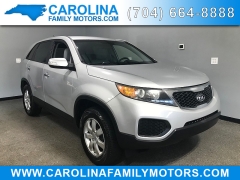  2013 Kia Sorento 4d SUV FWD LX at Carolina Family Motors near Mooresville, NC