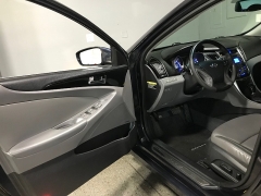 Used 2013  Hyundai Sonata 4d Sedan Limited 2&period;0T at Carolina Family Motors near Mooresville&comma; NC