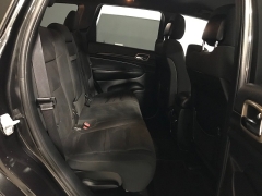 Used 2014  Jeep Grand Cherokee 4d SUV 4WD Laredo at Carolina Family Motors near Mooresville&comma; NC