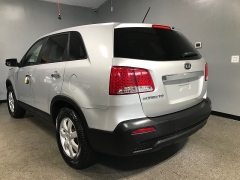 Used 2013  Kia Sorento 4d SUV FWD LX at Carolina Family Motors near Mooresville&comma; NC