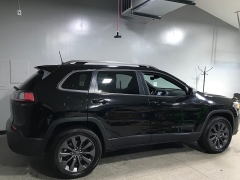 Used 2021  Jeep Cherokee Latitude Lux 4x4 at Carolina Family Motors near Mooresville&comma; NC
