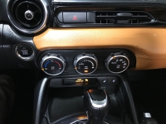 Used 2017  FIAT 124 Spider 2d Convertible Lusso at Carolina Family Motors near Mooresville&comma; NC