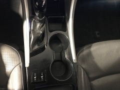 Used 2013  Hyundai Sonata Hybrid 4d Sedan Limited at Carolina Family Motors near Mooresville, NC