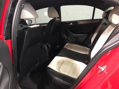 Used 2016 Volkswagen Jetta 4d Sedan Sport Auto at Carolina Family Motors near Mooresville, NC