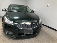 Used 2014  Chevrolet Cruze 4d Sedan LS AT at Carolina Family Motors near Mooresville&comma; NC