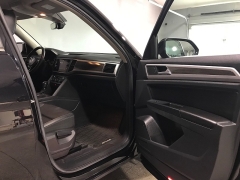 Used 2018  Volkswagen Atlas 2&period;0T SE w&sol;Technology FWD at Carolina Family Motors near Mooresville&comma; NC