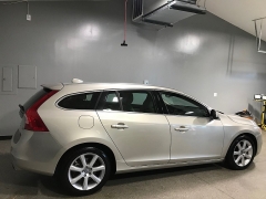 Used 2017  Volvo V60 4d Wagon FWD T5 Platinum at Carolina Family Motors near Mooresville&comma; NC
