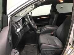 Used 2015  Toyota Highlander 4d SUV AWD LE Plus at Carolina Family Motors near Mooresville&comma; NC