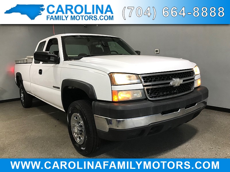 Used 2006 Chevrolet Silverado 2500 2WD Ext Cab HD WT at Carolina Family Motors near Mooresville, NC