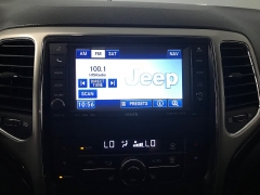 Used 2011 Jeep Grand Cherokee 4d SUV 4WD Laredo at Carolina Family Motors near Mooresville, NC