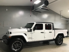Used 2020  Jeep Gladiator Crew Cab Overland at Carolina Family Motors near Mooresville&comma; NC
