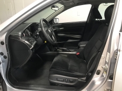 Used 2012  Honda Accord Sedan 4d EX-L V6 at Carolina Family Motors near Mooresville&comma; NC