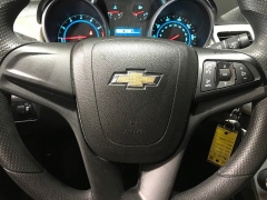 Used 2014  Chevrolet Cruze 4d Sedan LS AT at Carolina Family Motors near Mooresville&comma; NC