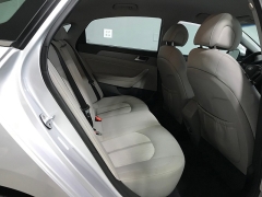 Used 2016  Hyundai Sonata Hybrid 4d Sedan SE at Carolina Family Motors near Mooresville&comma; NC