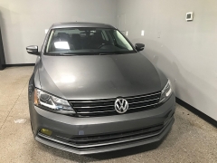 Used 2016  Volkswagen Jetta 4d Sedan SEL PZEV at Carolina Family Motors near Mooresville&comma; NC