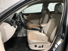 Used 2016  Volkswagen Passat 4d Sedan 1&period;8T SE at Carolina Family Motors near Mooresville&comma; NC