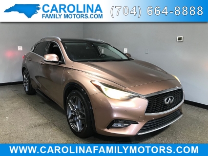 2017 INFINITI QX30