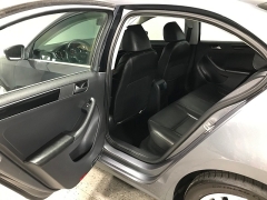 Used 2016  Volkswagen Jetta 4d Sedan SEL PZEV at Carolina Family Motors near Mooresville&comma; NC