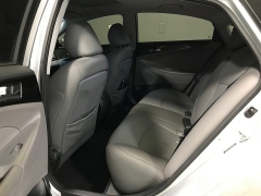 Used 2014  Hyundai Sonata 4d Sedan SE at Carolina Family Motors near Mooresville&comma; NC