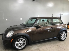 Used 2012  MINI Cooper Hardtop 2dr Cpe S at Carolina Family Motors near Mooresville&comma; NC