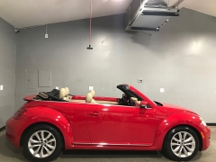 Used 2014  Volkswagen Beetle TDI 2d Convertible Auto at Carolina Family Motors near Mooresville&comma; NC
