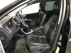 Used 2016  Volvo XC60 4d SUV AWD T6 at Carolina Family Motors near Mooresville&comma; NC