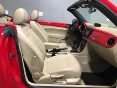 Used 2014  Volkswagen Beetle TDI 2d Convertible Auto at Carolina Family Motors near Mooresville&comma; NC