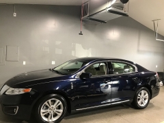 Used 2009  Lincoln MKS 4d Sedan FWD at Carolina Family Motors near Mooresville&comma; NC