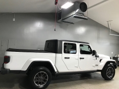 Used 2020  Jeep Gladiator Crew Cab Overland at Carolina Family Motors near Mooresville&comma; NC