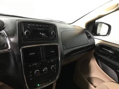 Used 2014  Dodge Grand Caravan 4d Wagon AVP at Carolina Family Motors near Mooresville&comma; NC