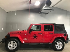 Used 2012  Jeep Wrangler Unlimited 4d Convertible Sahara at Carolina Family Motors near Mooresville&comma; NC