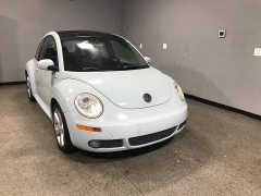 Used 2010  Volkswagen Beetle 2d Coupe Final Edition at Carolina Family Motors near Mooresville, NC