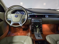 Used 2010  Volvo S80 4d Sedan 3.2L Moonroof at Carolina Family Motors near Mooresville, NC